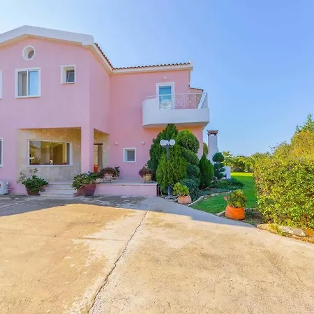 Sunset Villa *
